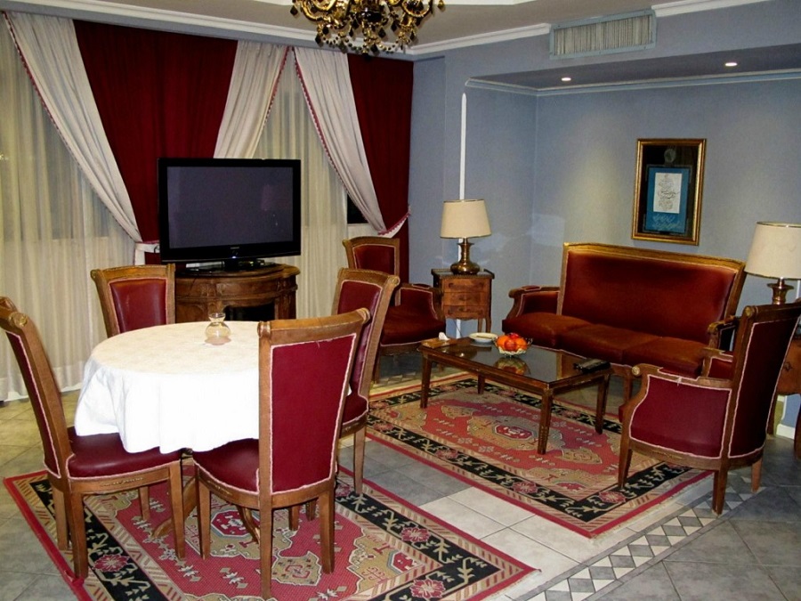 بهترین هتل های واقع در سعادت آباد - هتل آپارتمان ملل
