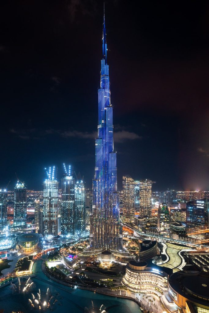 برج خلیفه دبی در شب