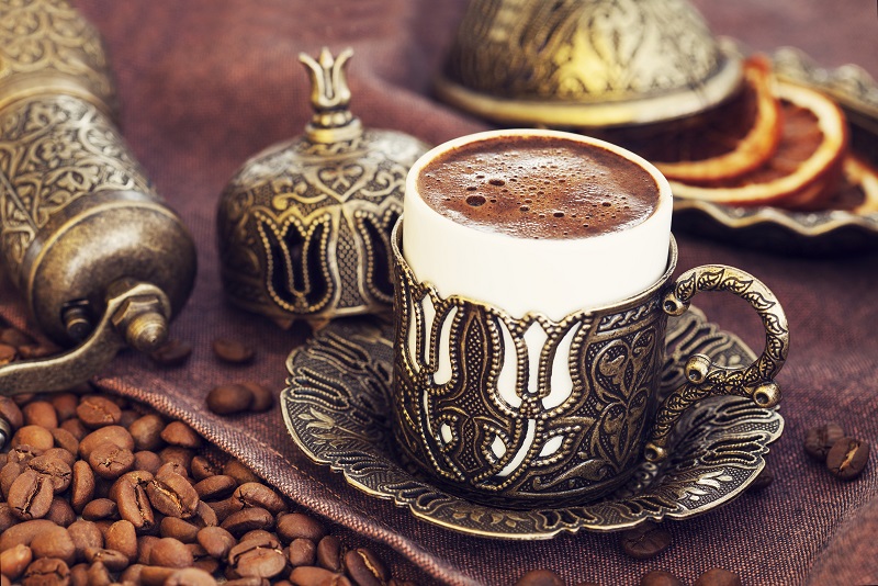 نوشیدنی های دبی: قهوه عربی