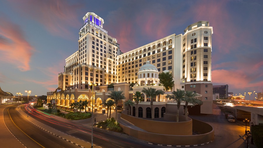 هتل نزدیک مترو در دبی - هتل کمپینسی مال امارات