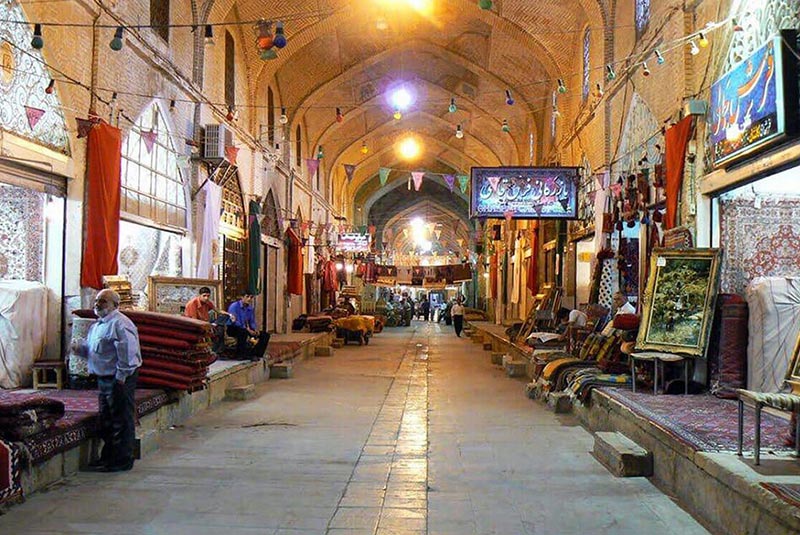 جاهای دیدنی مشهد: بازار رضا