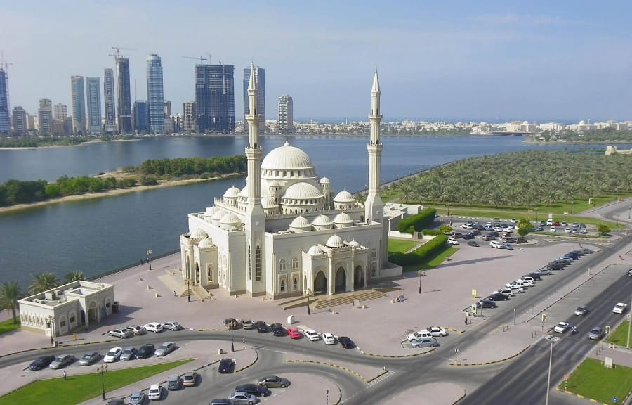 کارهای ممنوعه در دبی: عدم احترام گذاشتن به دین اسلام