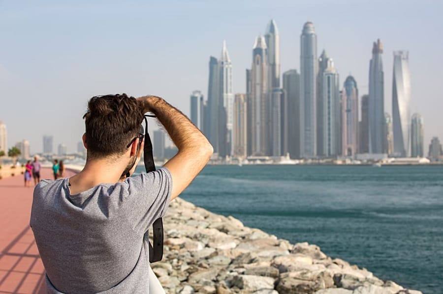 کارهای ممنوعه در دبی: عکاسی در برخی مواقع