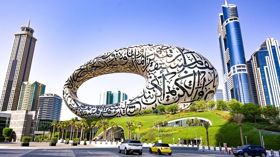 زیباترین مناطق دبی برای عکاسی: موزه آینده دبی